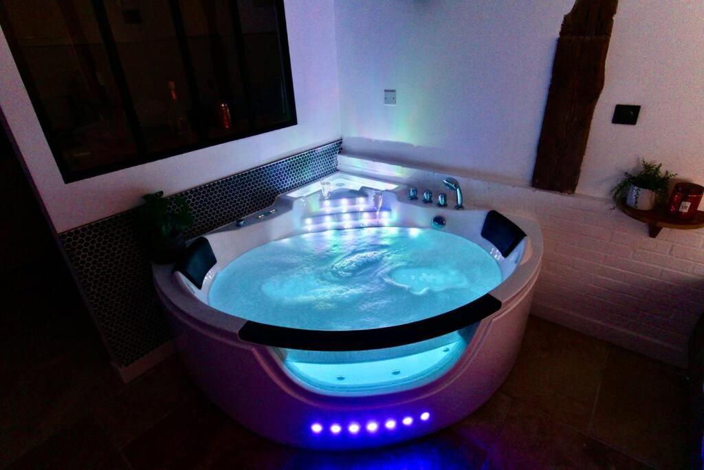 Le Spa Beauvoisine - Jacuzzi Sauna Rouen Centre Free Parking ภายนอก รูปภาพ